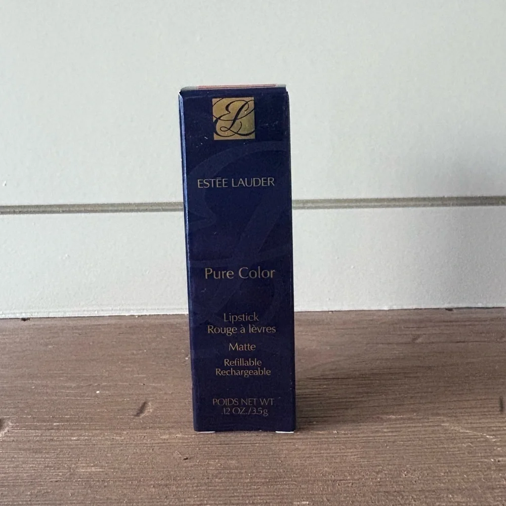 Estee Lauder Pure Color Matte Lipstick 666 CAPTIVATED NEW!